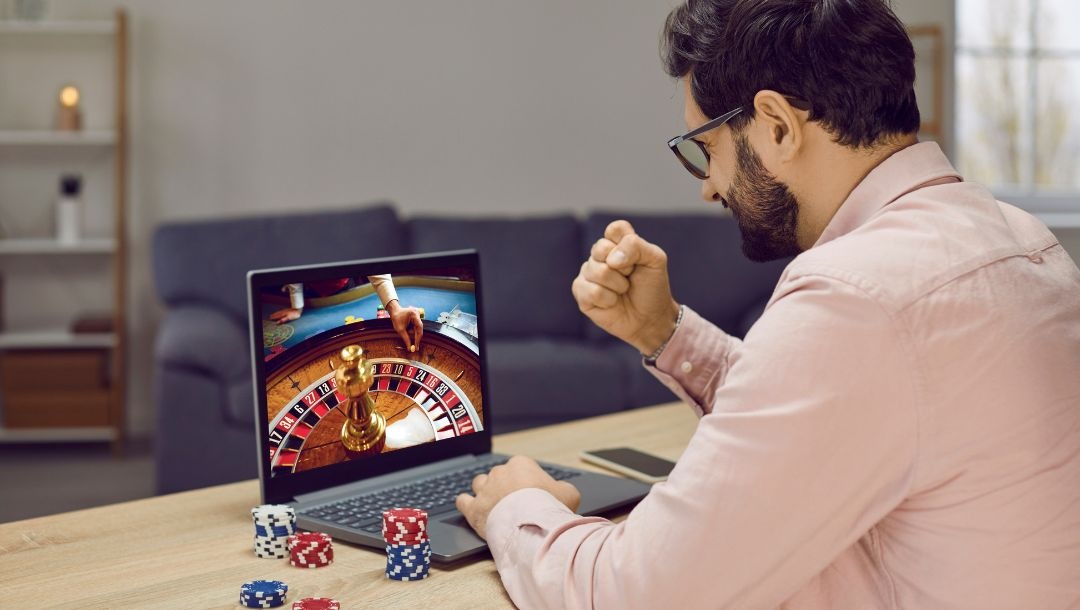 The Impact Of Online Casinos in Pakistan: How to Start Playing On Your Customers/Followers