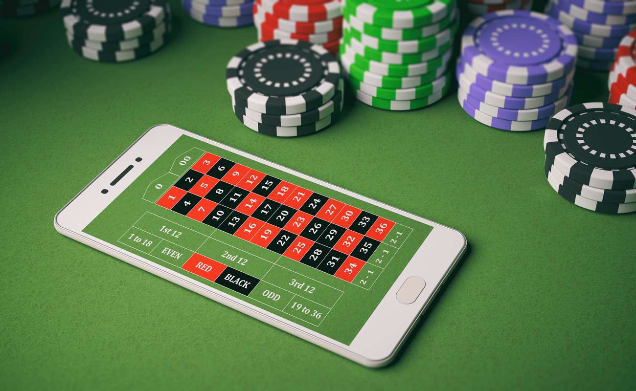 Online roulette on a smartphone.
